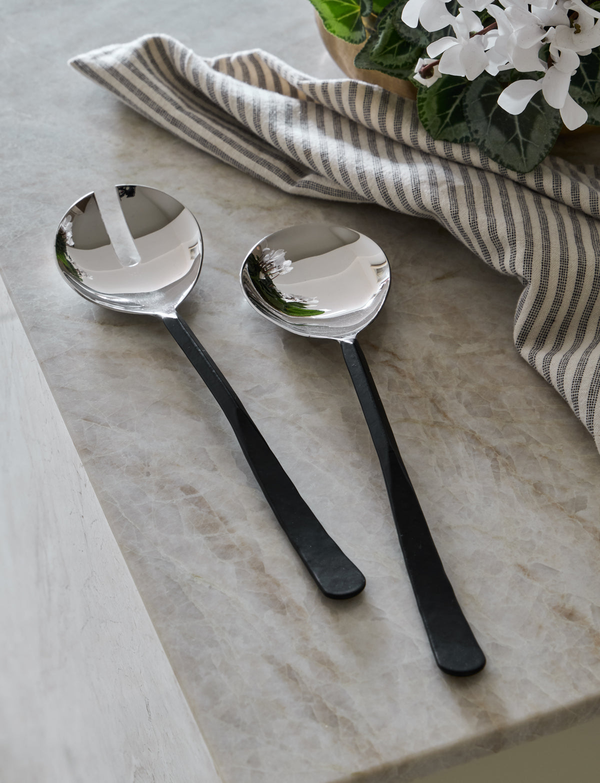 KATE NIXON HOME Valor salad servers in a coordinating pair, designed for serving salads