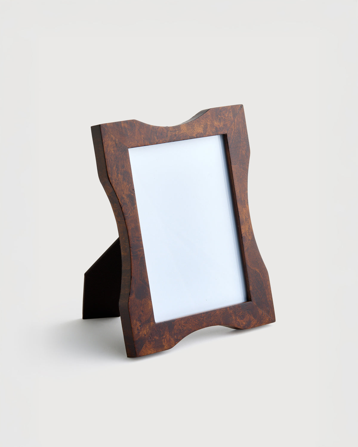Bruges 5x7 photo frame by KATE NIXON, angled view showing its decorative frame design