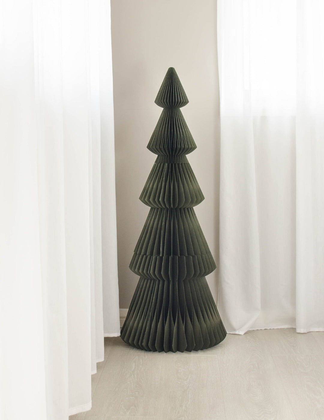 Evergreen Tree 130cm