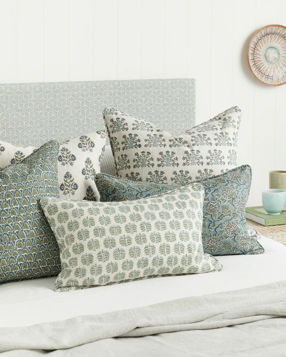 Iznik Slate Cushion