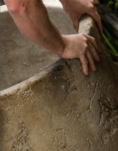 Short Rhyton Planter, Ivory Smoked Concrete