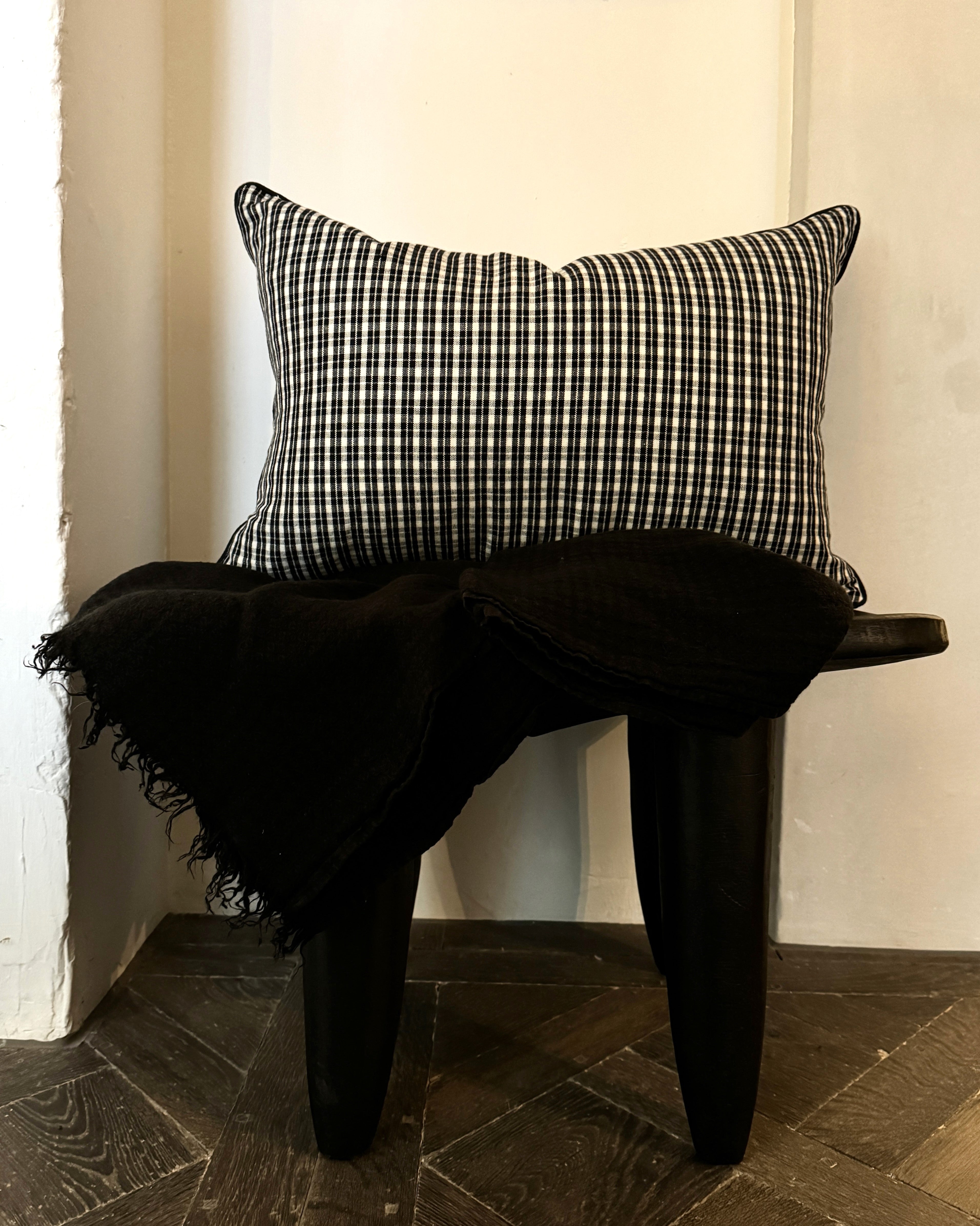 Rucola Black Lumbar Cushion 40x60cm