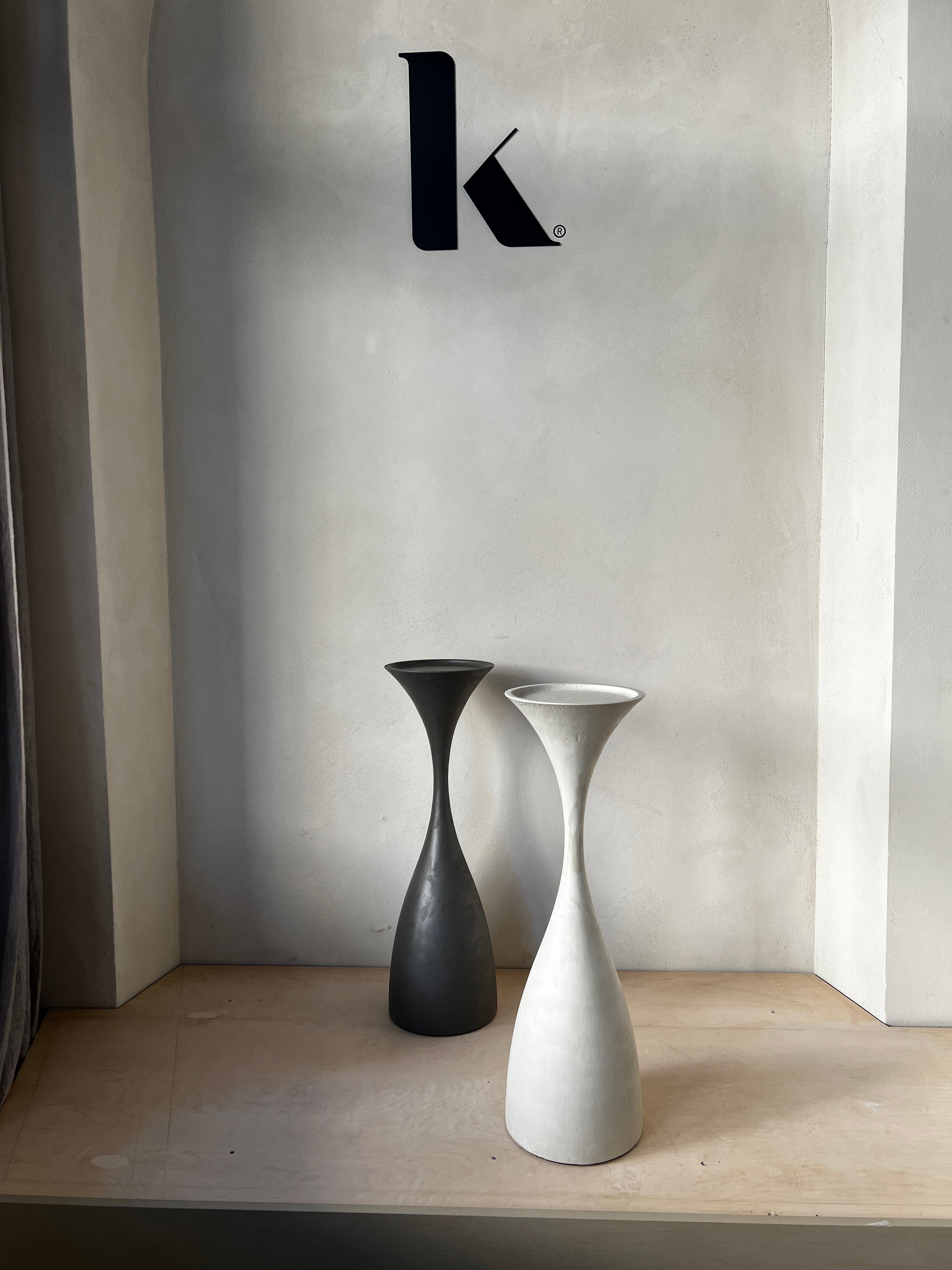 Vino Accent Table