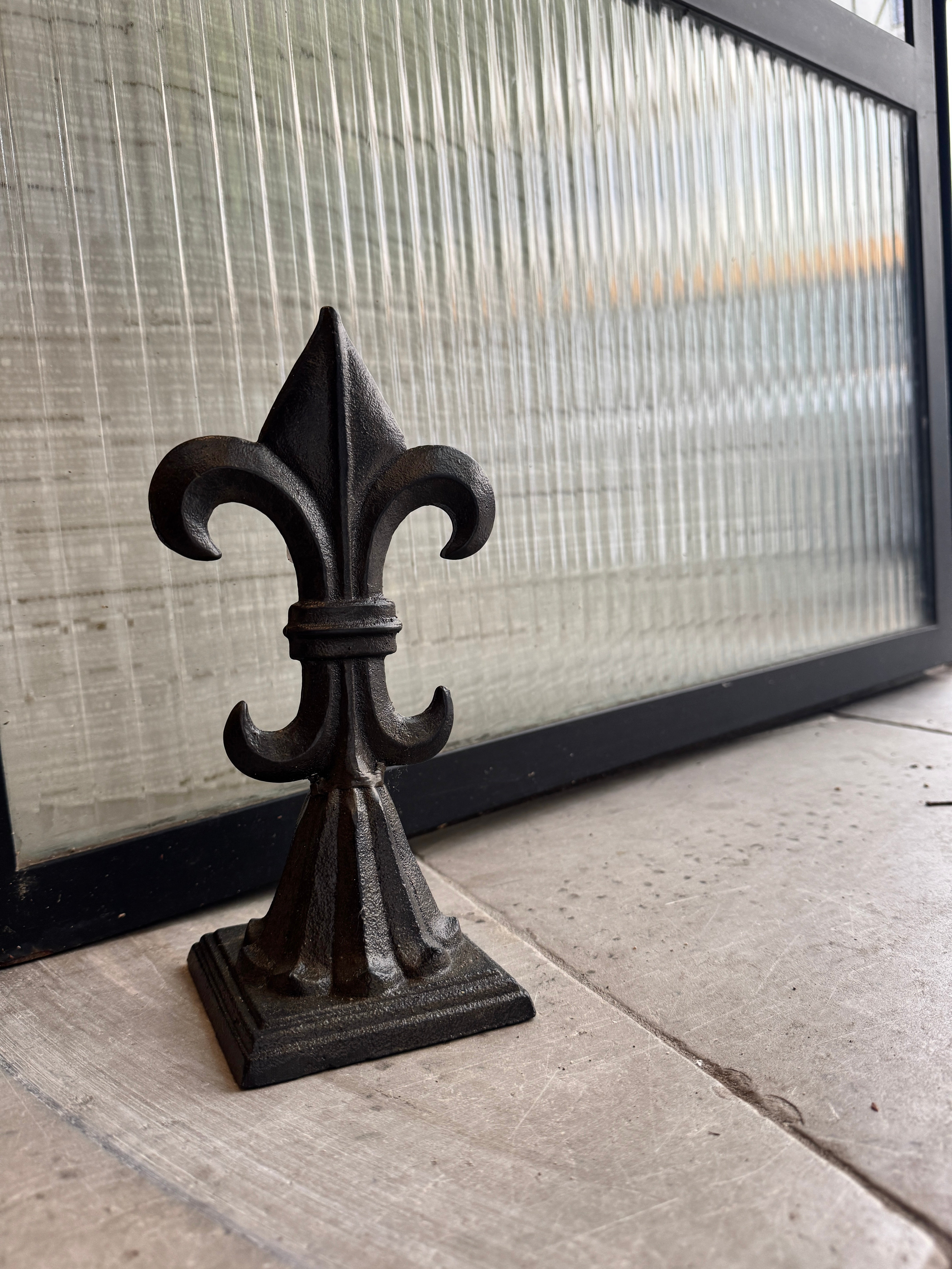 Fleur De Lys Door Stop