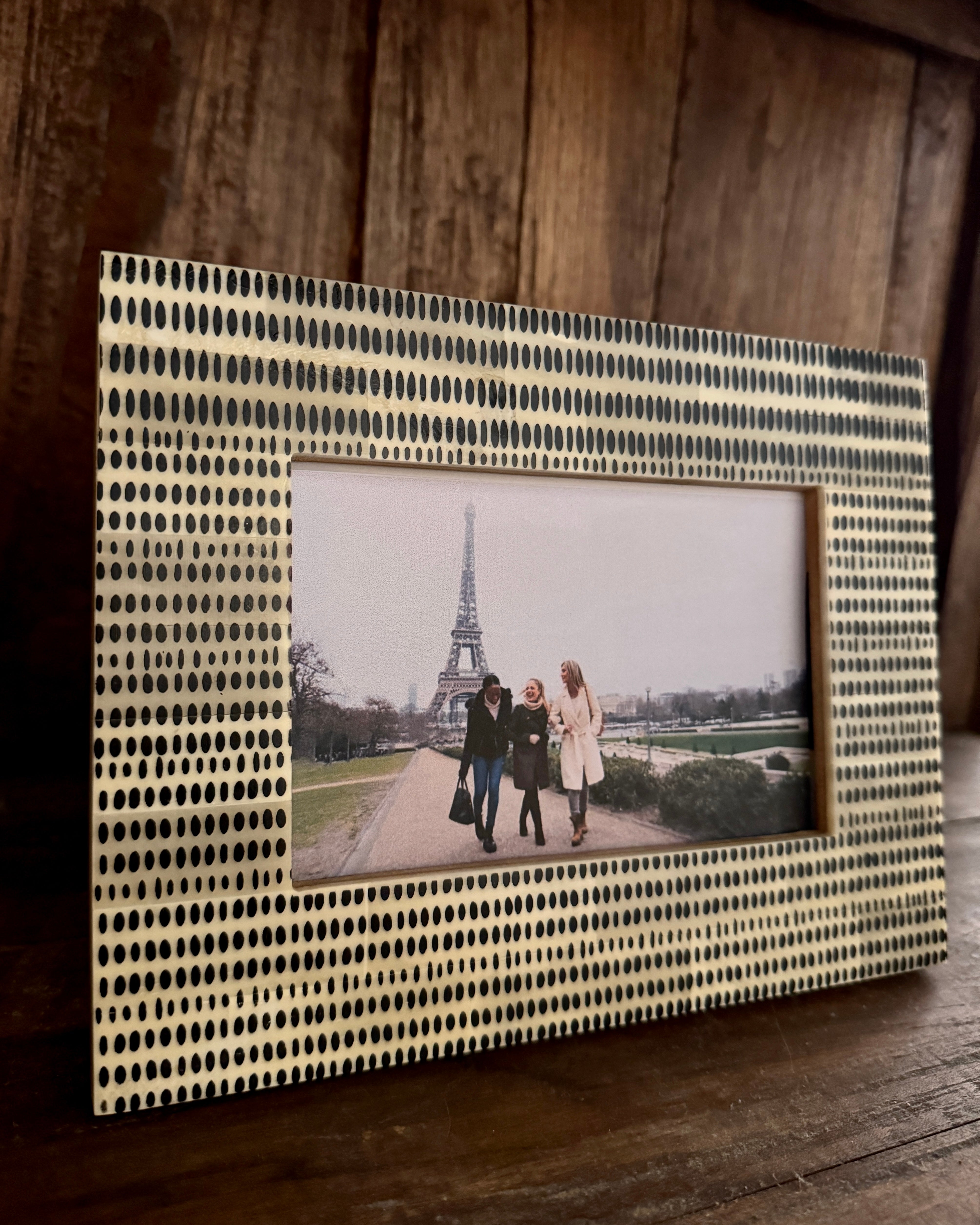 Tippi Spot Frame 4x6