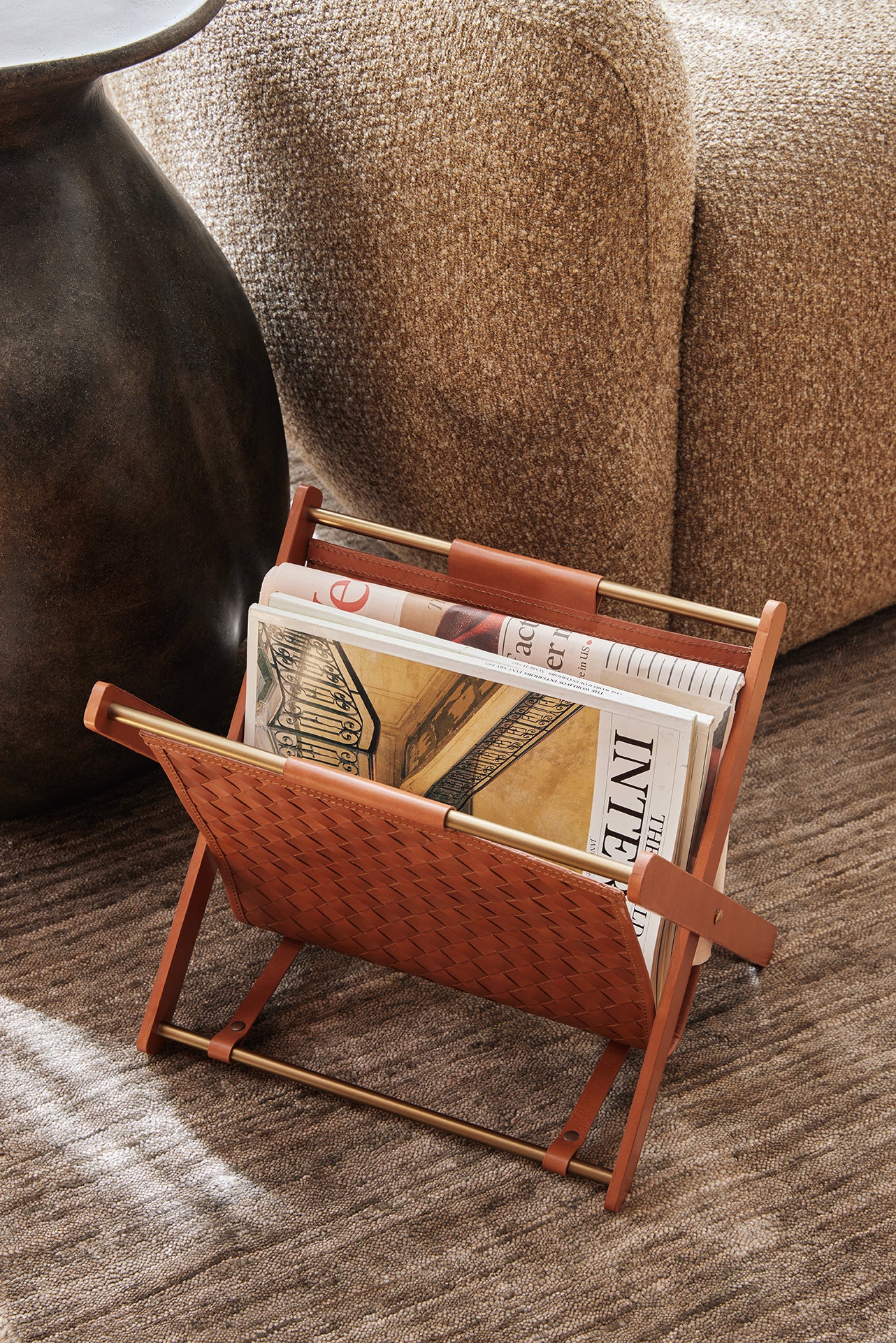 Dean Magazine Rack