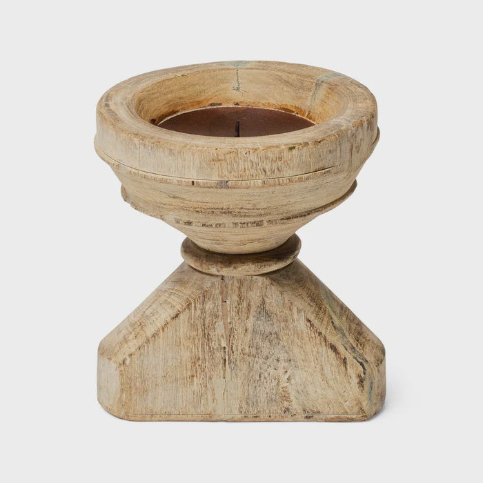 Kin Candleholder