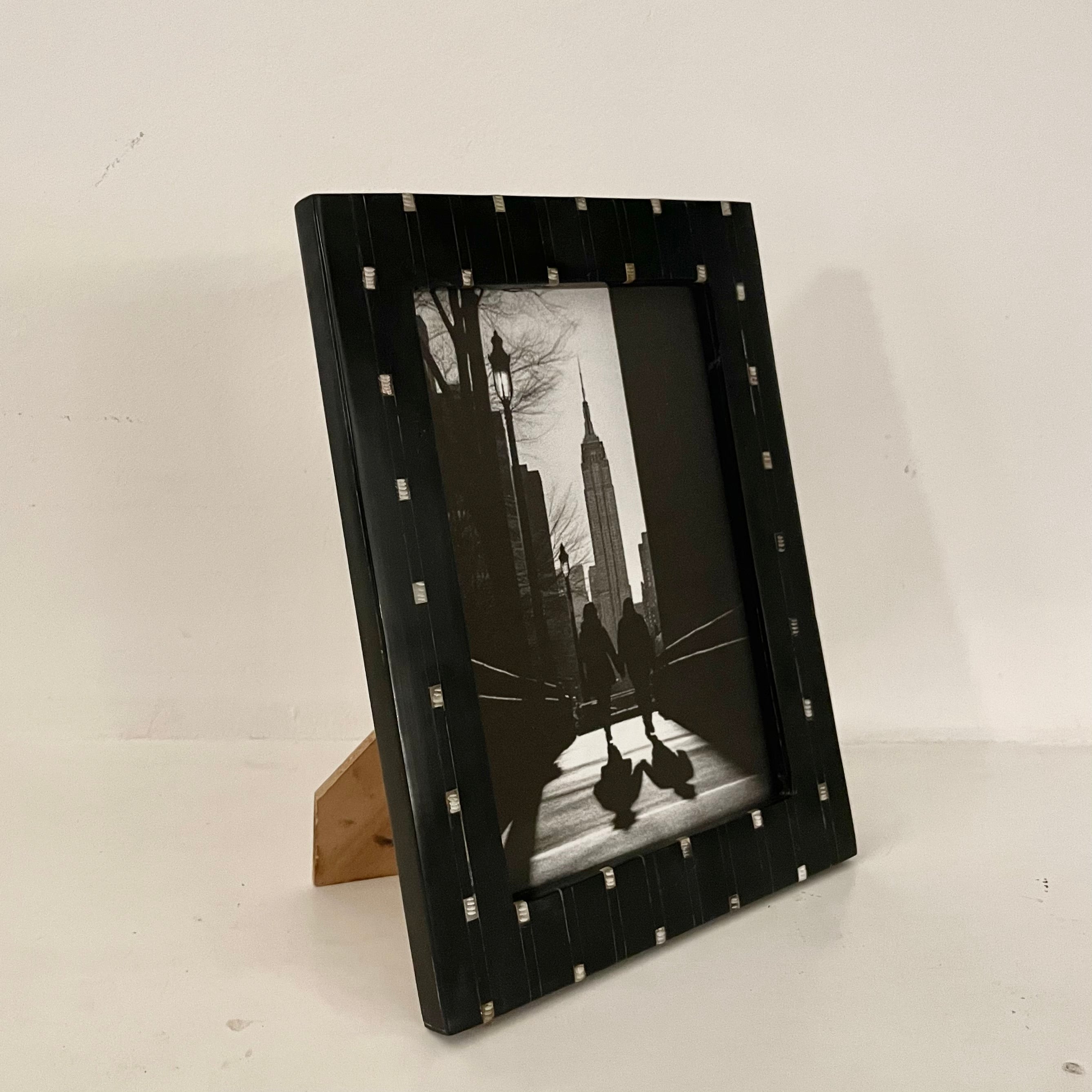 Kiva Photo Frame 5x7