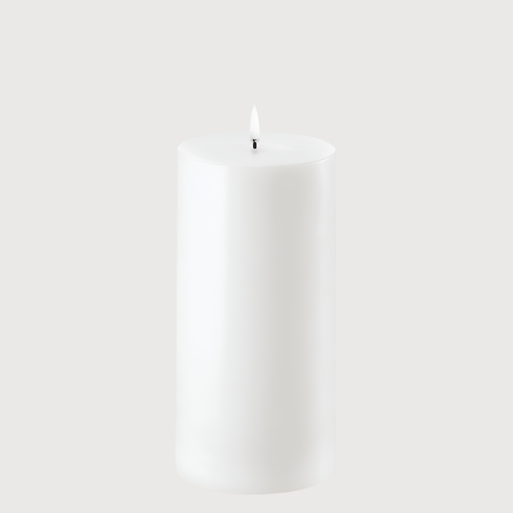 Flameless Candle 10.1 x 20.3cm