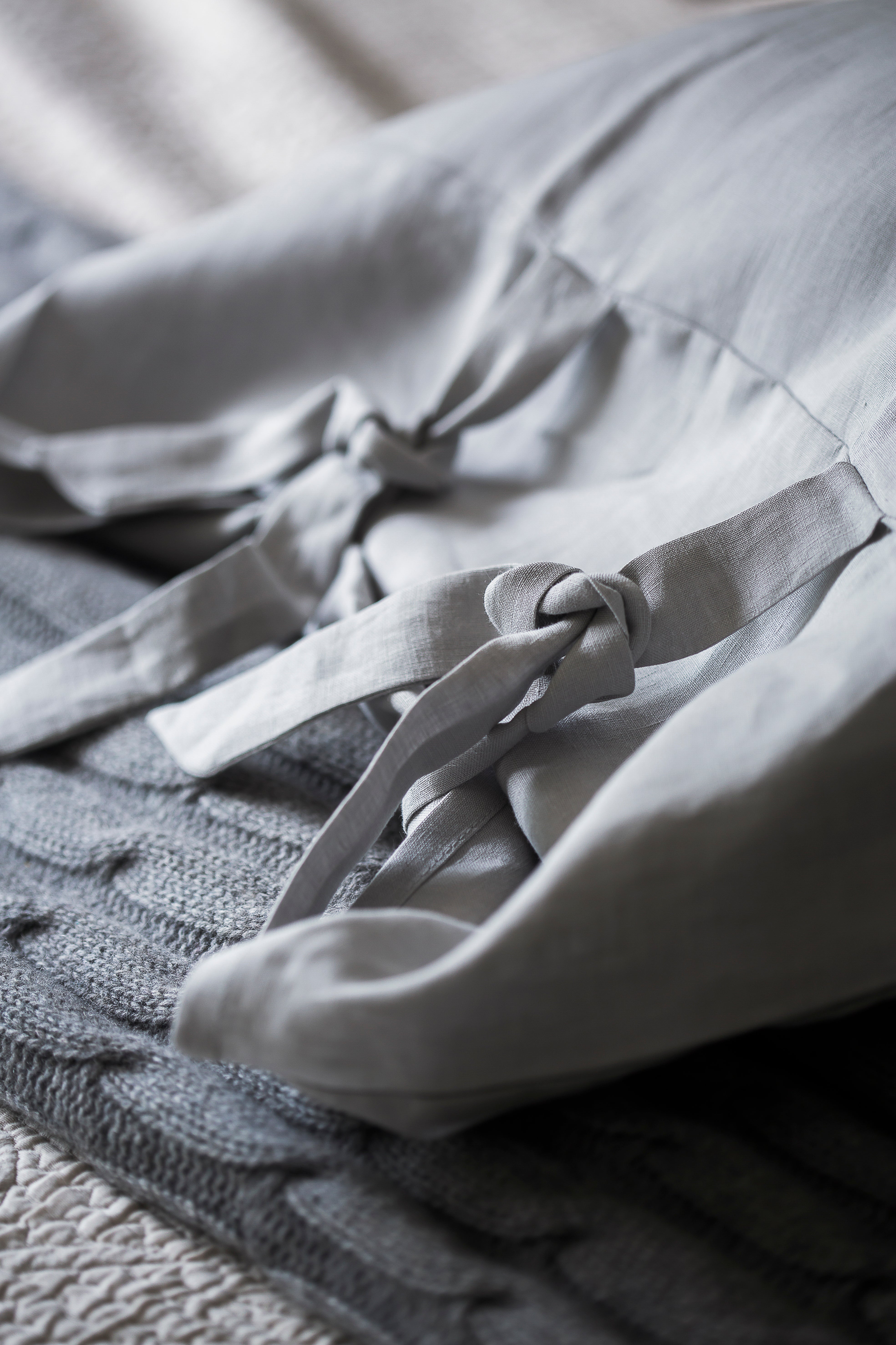 Urano Linen Pillowcases, Side Ties