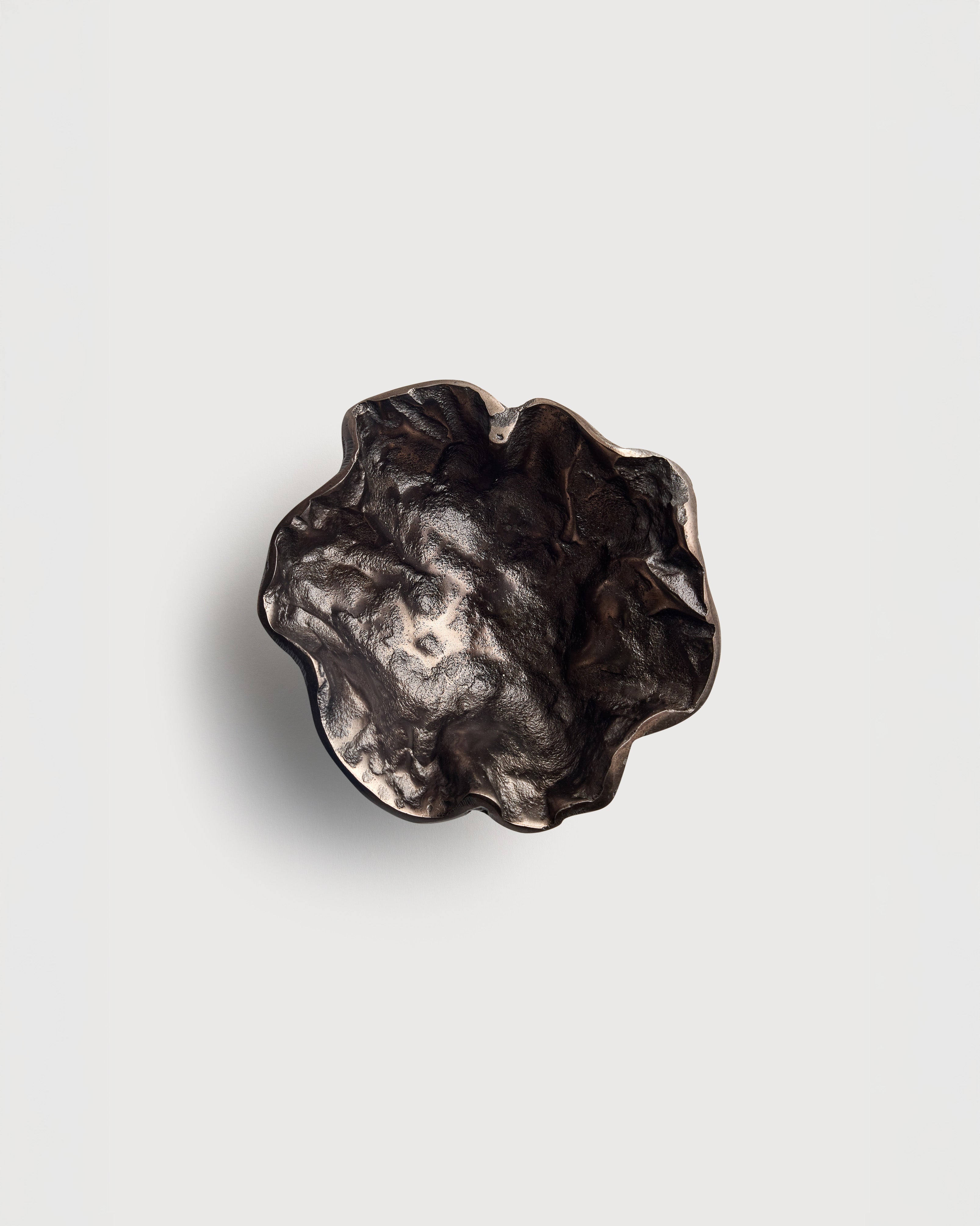 Bloom Dish Round