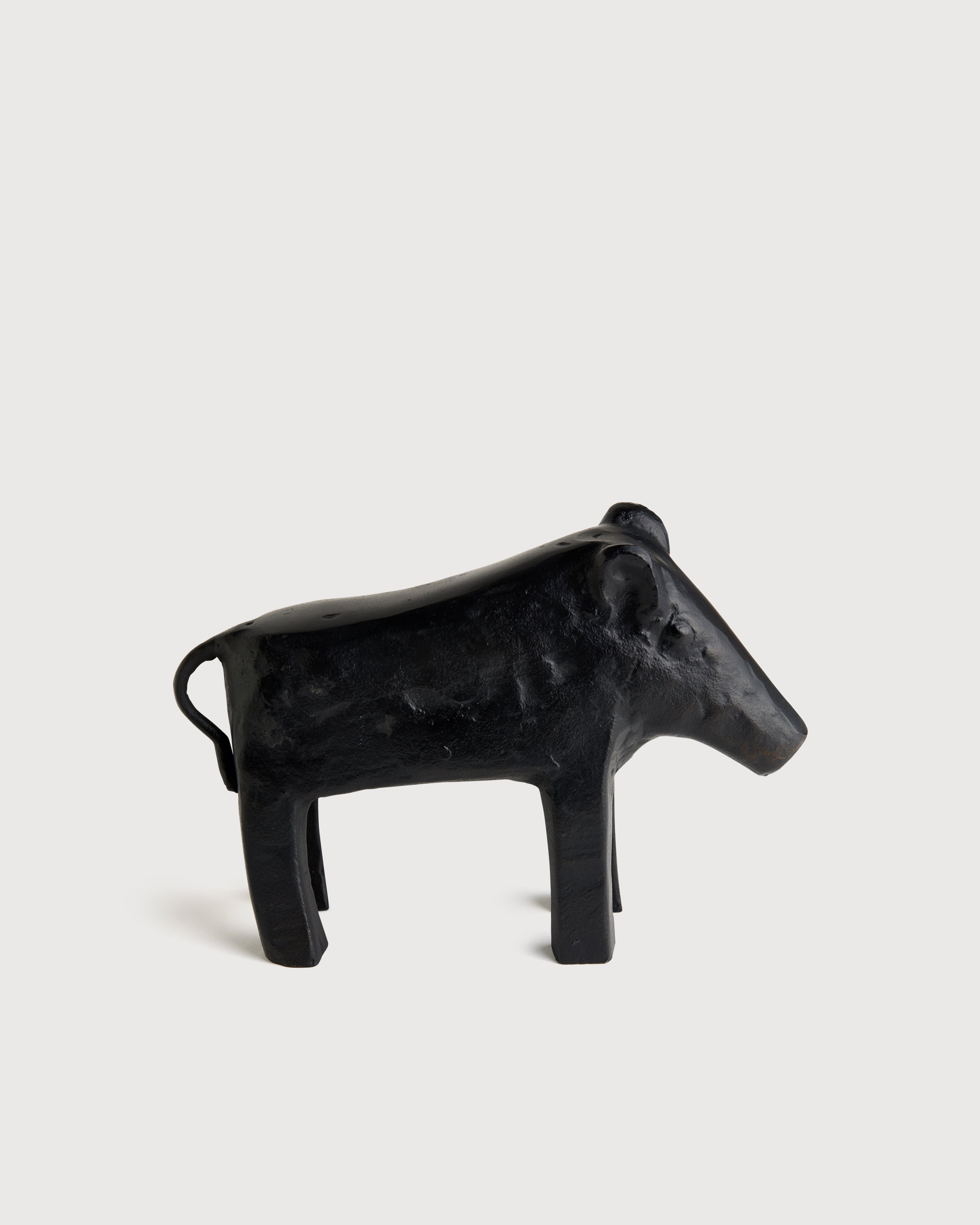 Magnar Sculpture