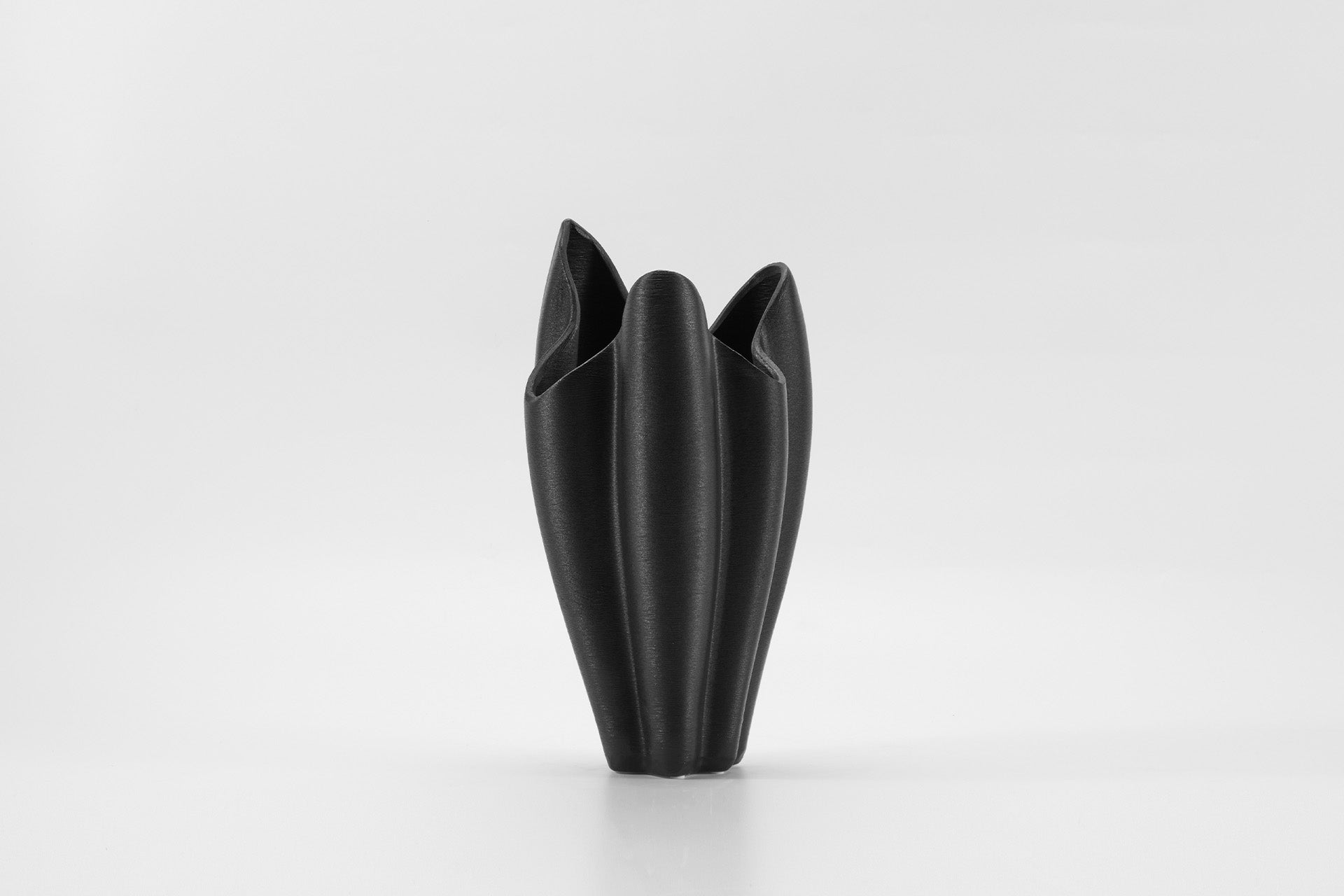 Bloom Vase Small Ebony